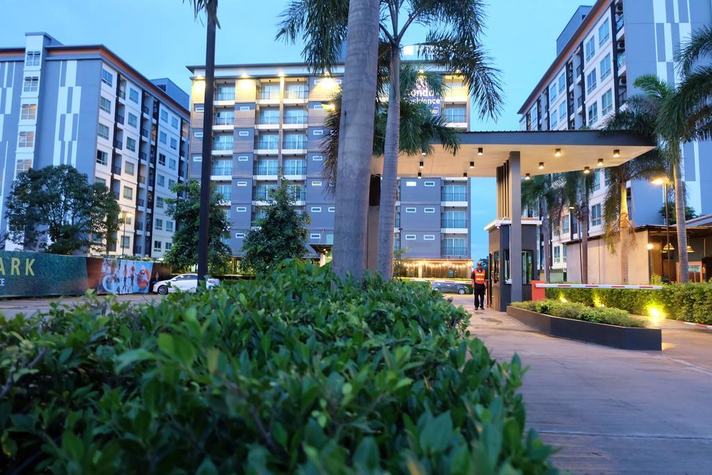 Interpark Hotel & Residence, Eastern Seaboard 罗勇 外观 照片