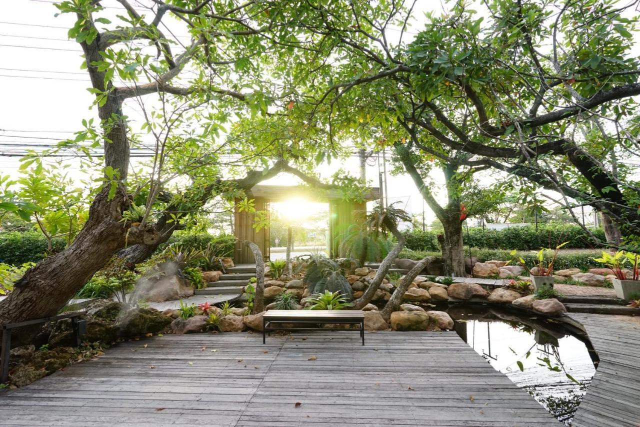 Interpark Hotel & Residence, Eastern Seaboard 罗勇 外观 照片