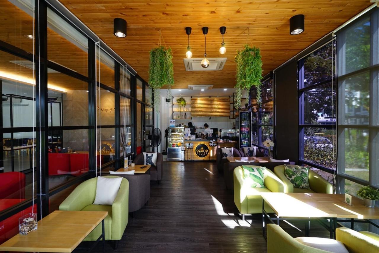 Interpark Hotel & Residence, Eastern Seaboard 罗勇 外观 照片